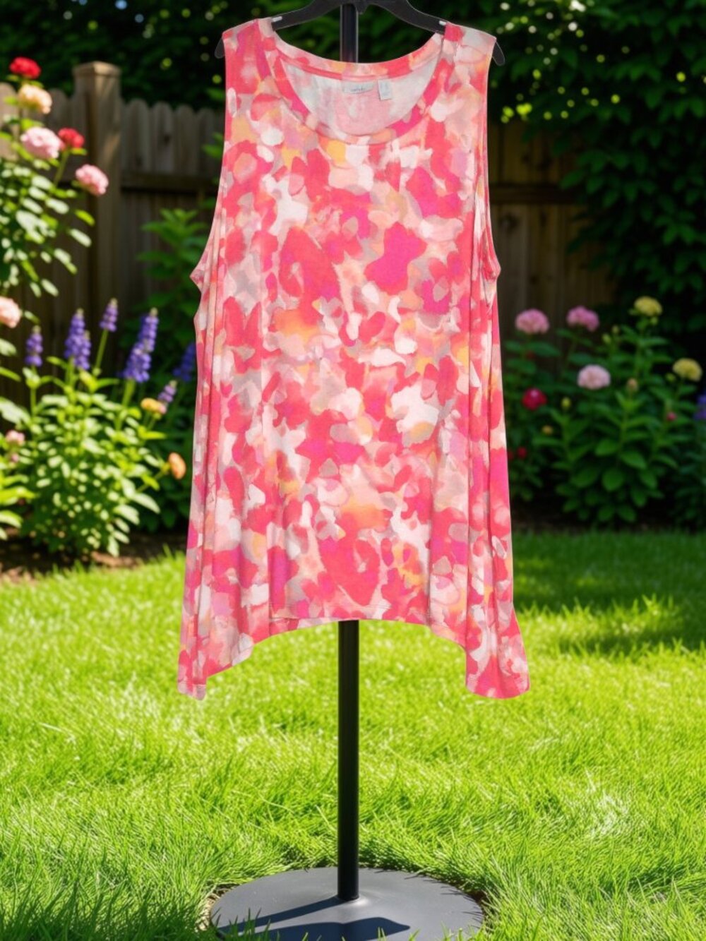 LOGO Layers by Lori Goldstein 2X Pink Pastel Abstract Tank Top